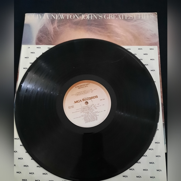 Olivia Newton-John's Greatest Hits, Vinyl LP, 1977 - Picture 3 of 9